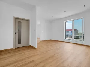 Prodej bytu 2+kk, Milovice, Topolová, 60 m2