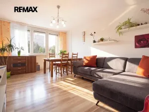 Prodej bytu 3+1, Praha - Řepy, Laudova, 74 m2