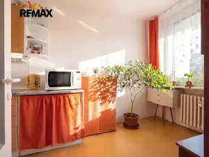 Prodej bytu 3+1, Praha - Řepy, Laudova, 74 m2
