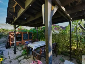 Prodej rodinného domu, Černuc, 240 m2