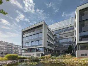 Pronájem kanceláře, Praha - Stodůlky, náměstí Junkových, 1500 m2