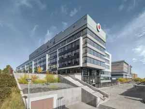 Pronájem kanceláře, Praha - Stodůlky, náměstí Junkových, 2000 m2