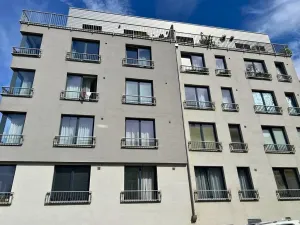 Pronájem garážového stání, Praha - Smíchov, Pod Barvířkou, 16 m2