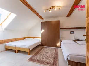 Prodej rodinného domu, Karlovice - Roudný, 204 m2