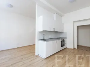 Pronájem bytu 1+kk, Praha - Libeň, Františka Kadlece, 37 m2