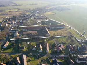 Prodej rodinného domu, Čachovice - Struhy, 350 m2