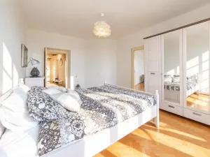 Pronájem bytu 2+1, Praha - Vinohrady, Čáslavská, 76 m2