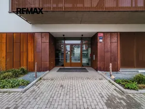 Prodej bytu 3+kk, Praha - Dolní Měcholupy, Kardausova, 84 m2