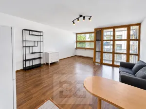 Pronájem bytu 1+kk, Praha - Smíchov, Tomkova, 33 m2