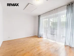 Pronájem bytu 2+kk, Praha - Břevnov, Heleny Malířové, 68 m2