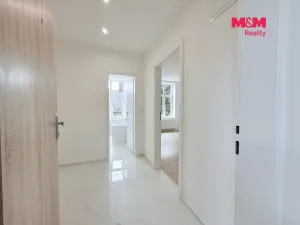 Pronájem bytu 1+kk, Jablonec nad Nisou, Růžová, 26 m2
