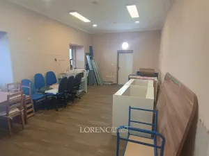 Pronájem obchodního prostoru, Veselí nad Moravou, tř. Masarykova, 33 m2