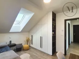 Prodej bytu 4+kk, Vráto, 99 m2