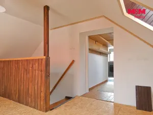 Pronájem bytu 2+1, Chotusice, 66 m2