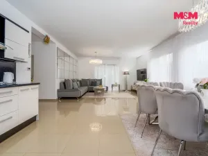 Prodej rodinného domu, Zlatá, 177 m2