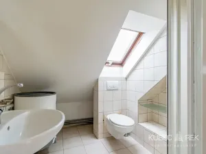 Pronájem bytu 2+kk, Tábor, Sezimova, 66 m2