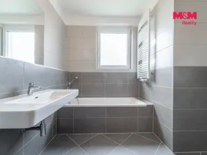 Prodej bytu 4+kk, Praha - Dolní Měcholupy, Honzíkova, 97 m2