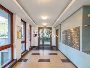 Prodej bytu 1+kk, Praha - Vysočany, Ocelářská, 39 m2