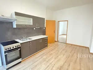 Pronájem bytu 2+1, Děčín, Plzeňská, 80 m2