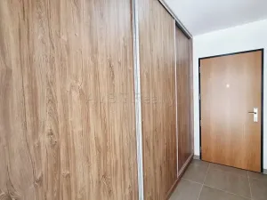 Pronájem bytu 2+kk, Praha - Dolní Chabry, Za Pískovnou, 51 m2