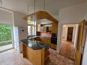 Pronájem pokoje, Brno, Plotní, 120 m2