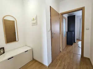 Prodej bytu 2+kk, Vranovice, Náměstíčko, 55 m2