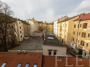 Pronájem bytu 2+1, Praha - Smíchov, Tomáškova, 66 m2