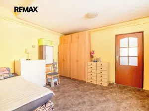 Prodej rodinného domu, Praha - Řeporyje, K Třebonicům, 67 m2