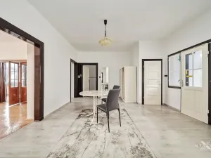 Prodej vícegeneračního domu, Vejprty, náměstí T. G. Masaryka, 932 m2