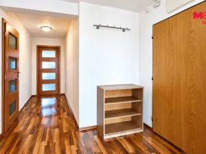 Pronájem bytu 2+kk, Praha - Bohnice, Bohnická, 79 m2