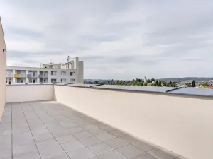 Prodej bytu 2+kk, Třebíč - Horka-Domky, Družstevní, 73 m2