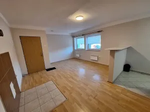 Pronájem bytu 1+kk, Brozany nad Ohří, Voborského, 25 m2
