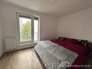 Pronájem bytu 2+kk, Otrokovice, Moravní, 49 m2