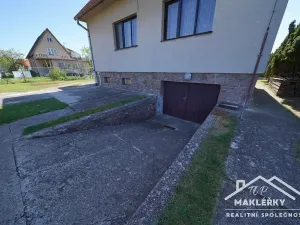 Prodej rodinného domu, Bělušice, 200 m2