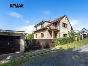 Prodej rodinného domu, Kamenice, Pražská, 182 m2