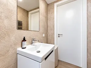 Prodej apartmánu, Praha - Smíchov, Kobrova, 173 m2