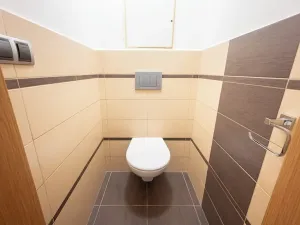 Pronájem bytu 3+1, Praha - Modřany, K Vystrkovu, 80 m2