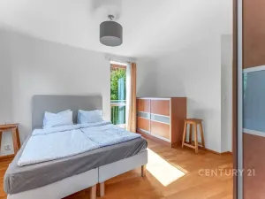 Pronájem bytu 3+kk, Praha - Krč, U krčského nádraží, 68 m2