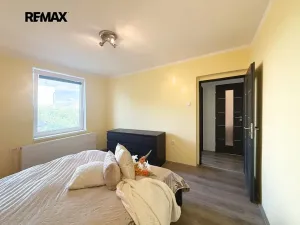 Prodej bytu 4+1, Deštná, U hřiště, 86 m2