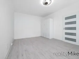 Pronájem bytu 1+1, Hodkovice nad Mohelkou, Podlesí, 40 m2