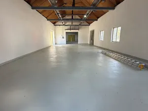 Pronájem skladu, Veleň, K Cihelně, 300 m2