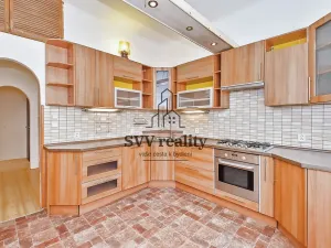 Prodej bytu 2+1, Praha - Bubeneč, Kamenická, 79 m2