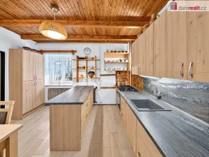 Prodej rodinného domu, Mšecké Žehrovice, 743 m2