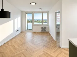 Pronájem bytu 4+kk, Praha - Horní Počernice, Pavlišovská, 70 m2