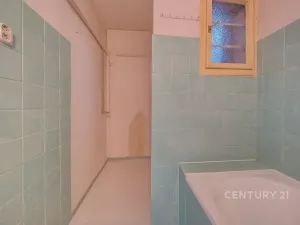 Prodej bytu 3+kk, Praha - Kobylisy, Nad Šutkou, 66 m2