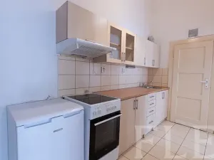 Pronájem bytu 2+kk, Praha - Vršovice, Tolstého, 45 m2