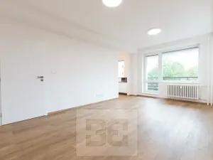 Pronájem bytu 2+kk, Praha - Hlubočepy, Devonská, 52 m2