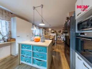 Prodej rodinného domu, Nová Role, Chodovská, 160 m2