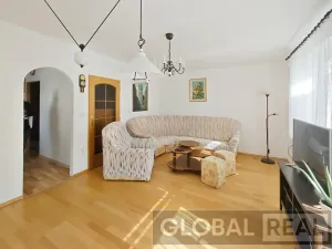 Pronájem bytu 2+1, Jihlava, Fibichova, 54 m2