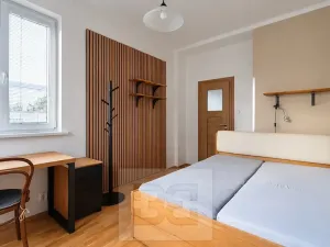 Pronájem bytu 1+1, Praha - Břevnov, Nad Kajetánkou, 33 m2